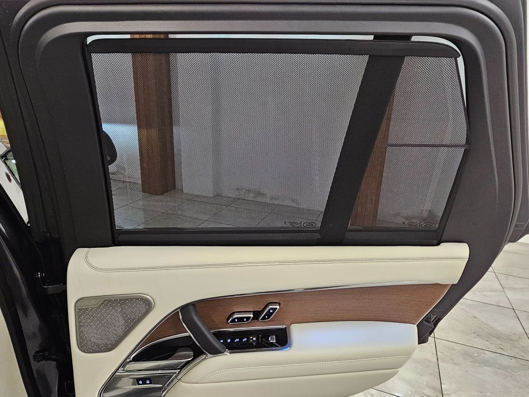 2025 Land Rover Range Rover