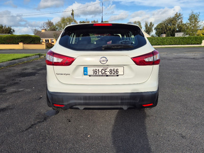 2016 Nissan Qashqai