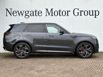 2025 Land Rover Range Rover Sport