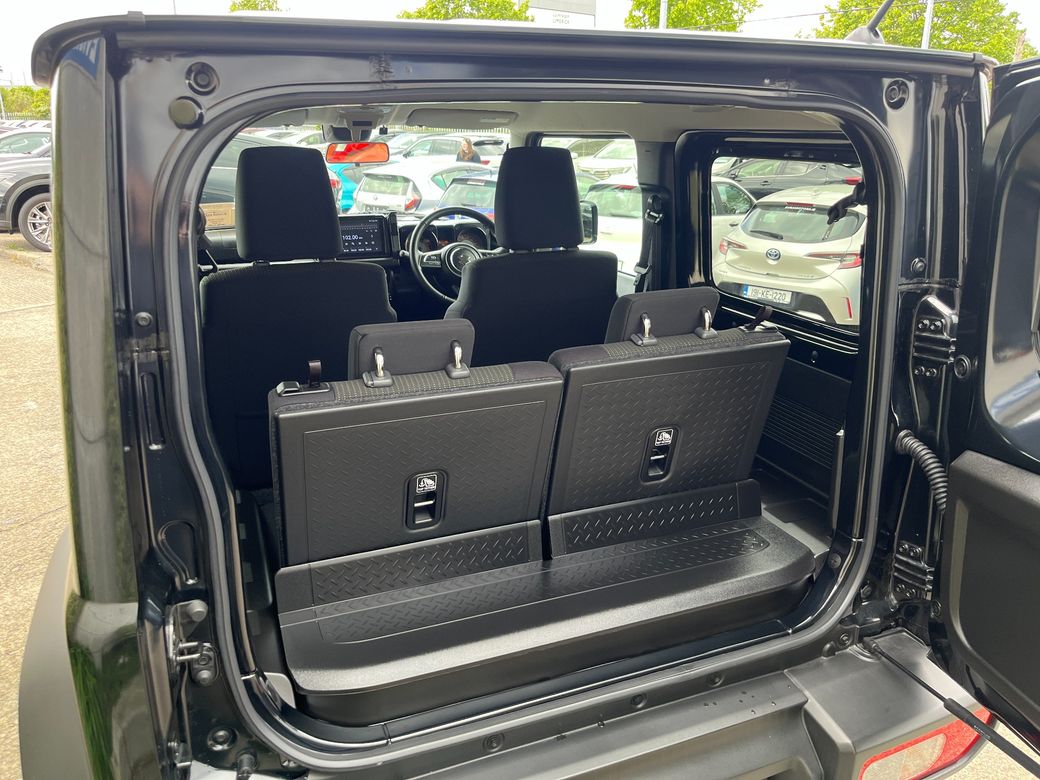 2025 Suzuki Jimny
