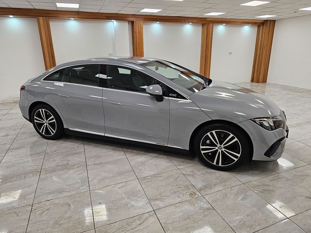 2025 Mercedes-Benz EQE
