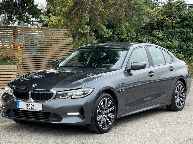 vehicle for sale from Holden Motor Company