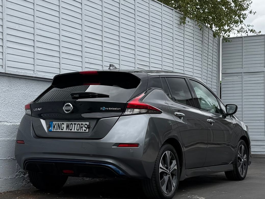 2022 Nissan Leaf
