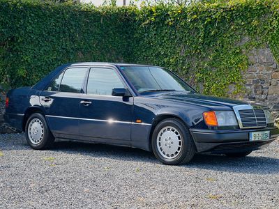 1991 Mercedes-Benz E 300