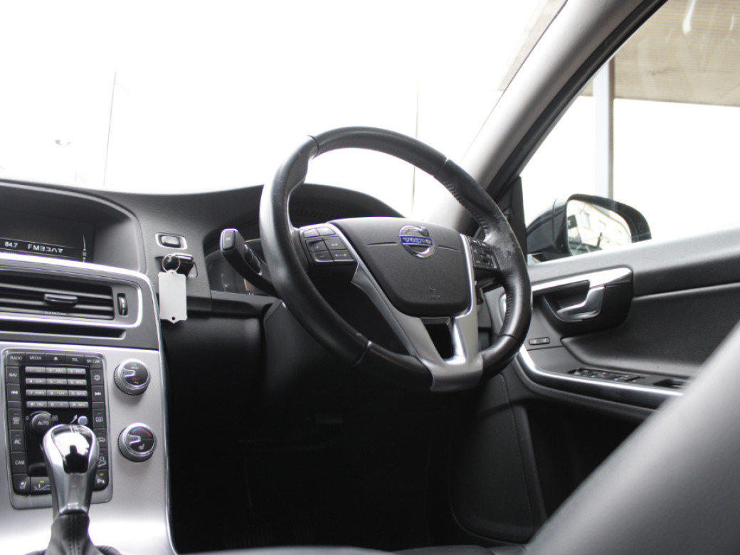 2017 Volvo V60