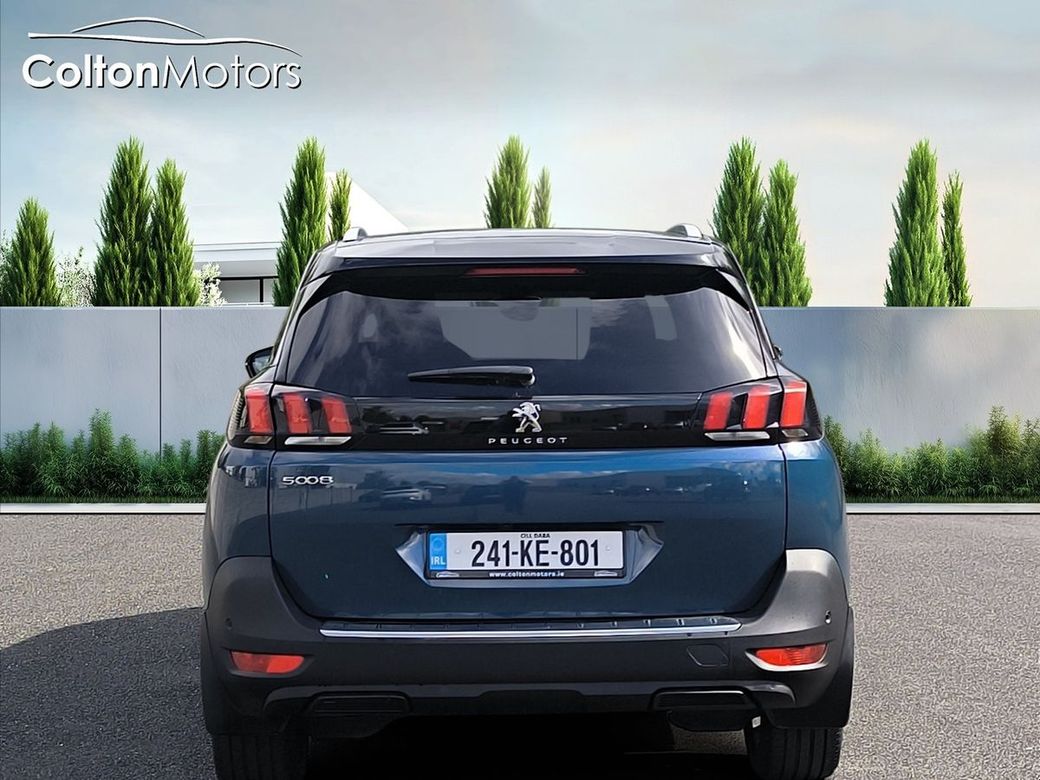 2024 Peugeot 5008