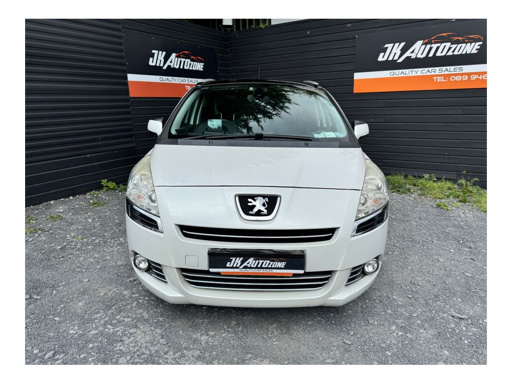 2013 Peugeot 5008
