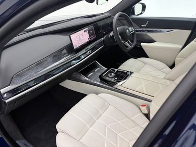 2025 BMW 7 Series