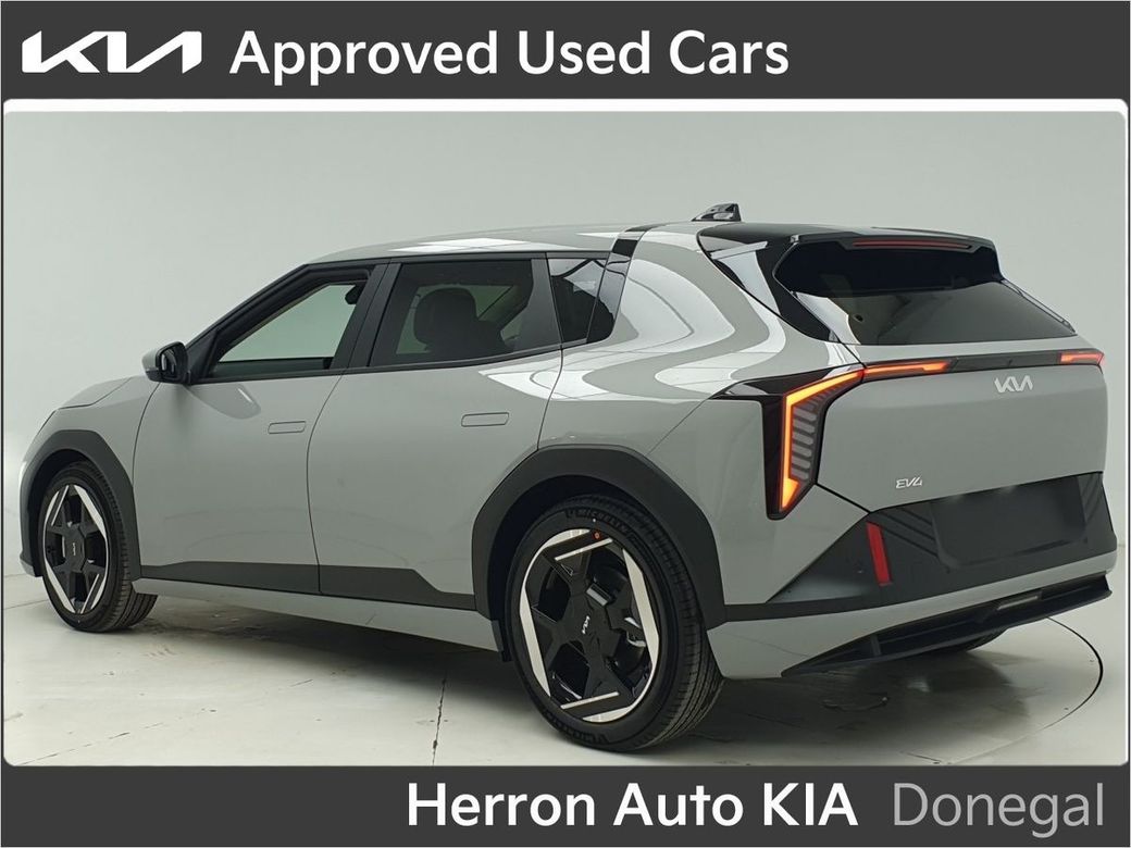 2026 Kia EV4
