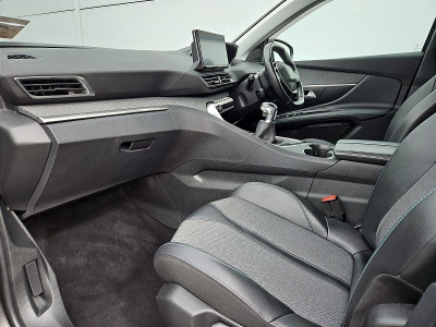 2022 Peugeot 3008