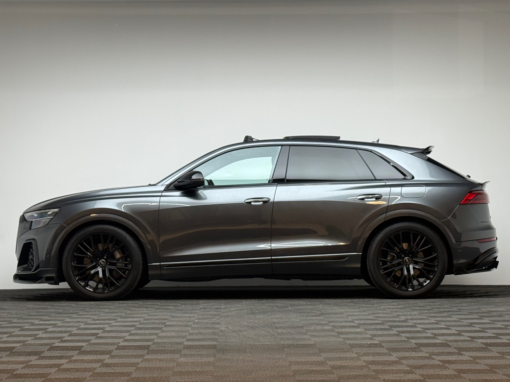 2025 Audi Q8