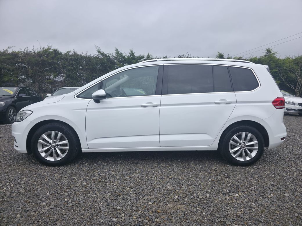 2019 Volkswagen Touran
