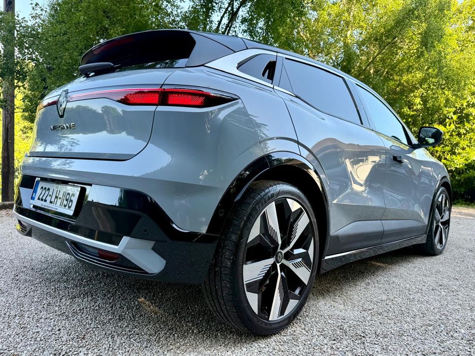 2022 Renault Megane E-Tech