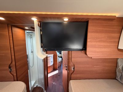 2022 CARTHAGO  CHIC C-LINE 4.9 LEL  R.H.D AUTO C1 REQUIRED 