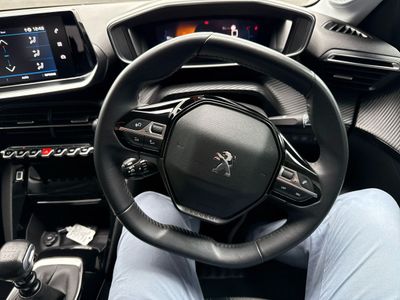 2022 Peugeot 208