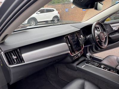 2018 Volvo S90
