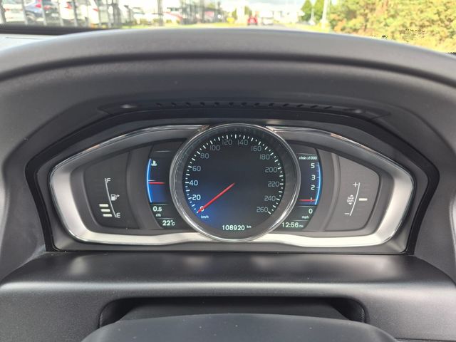 2015 Volvo XC60