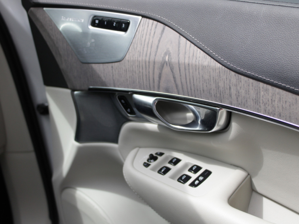 2021 Volvo XC90