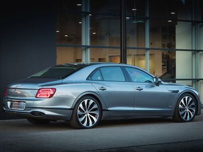 2025 Bentley Flying Spur