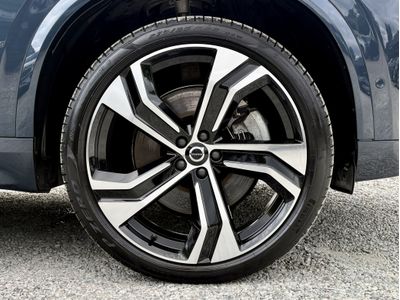 2022 Volvo XC90