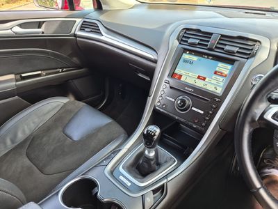 2019 Ford Mondeo
