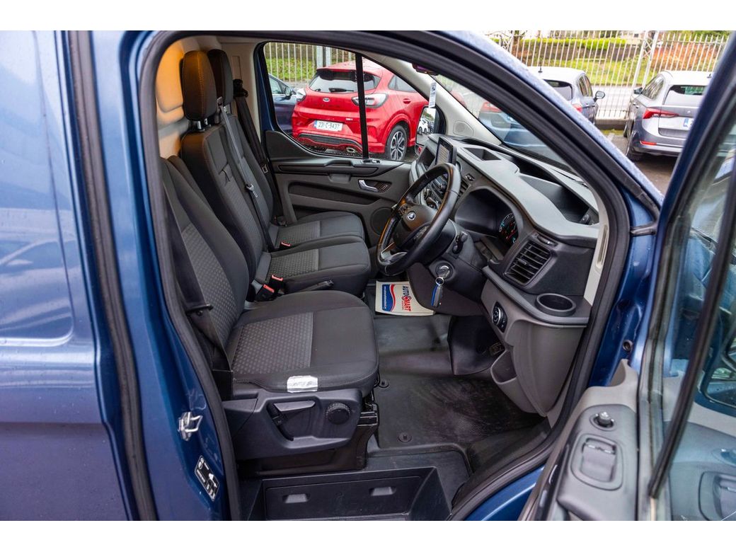 2022 Ford Transit Custom