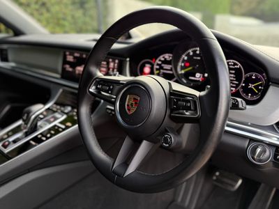 2021 Porsche Panamera
