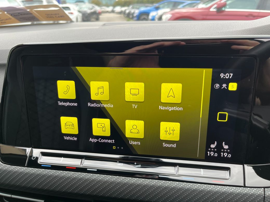 2024 Volkswagen Golf