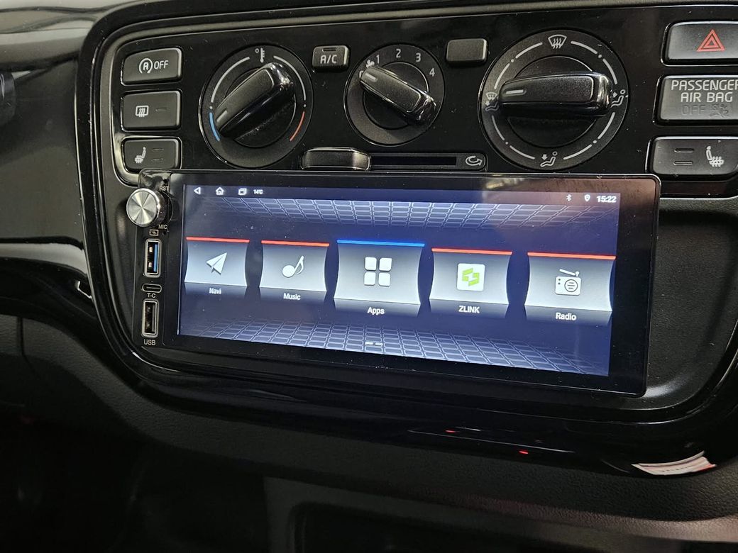 2015 Volkswagen up!
