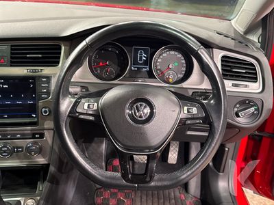 2017 Volkswagen Golf