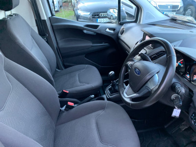 2019 Ford Transit Courier