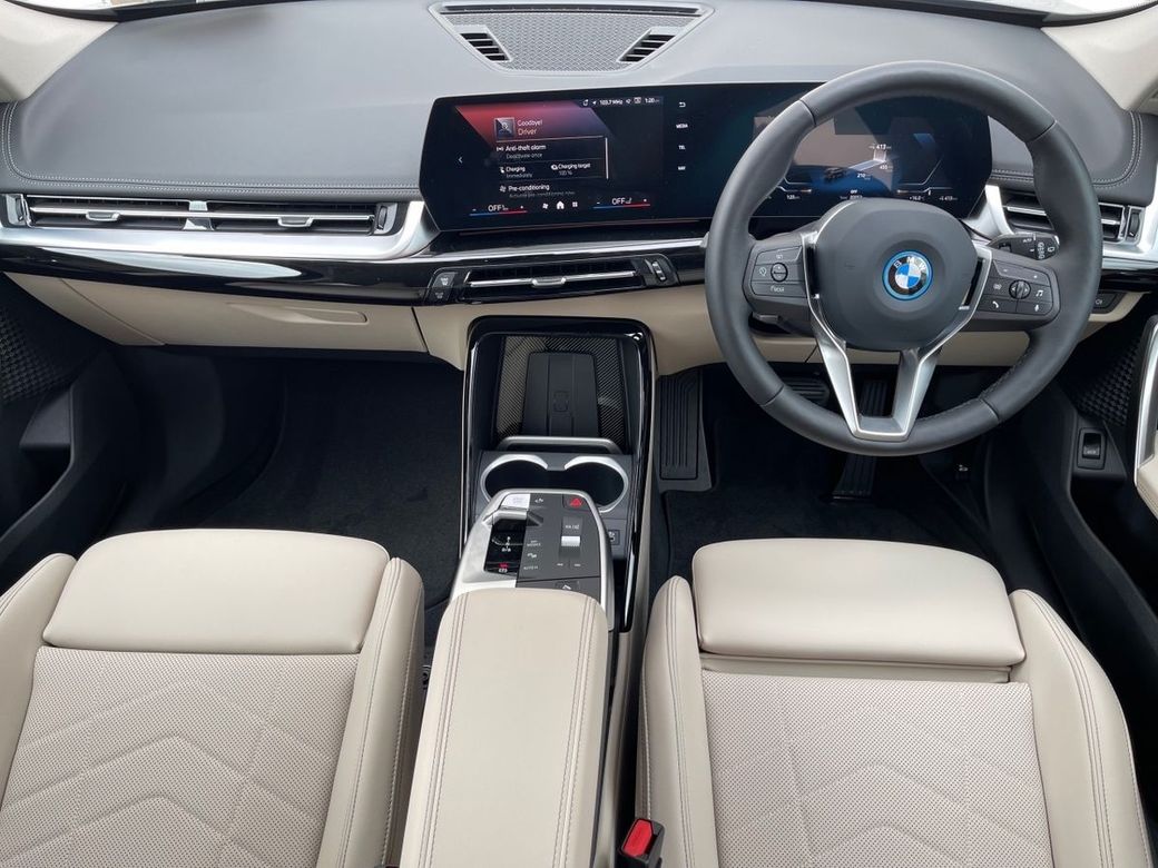 2025 BMW iX1