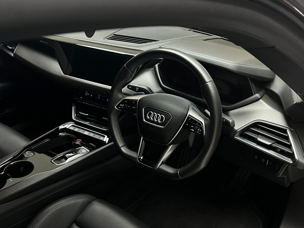 2023 Audi e-tron GT