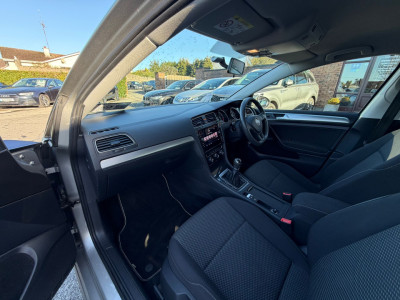 2017 Volkswagen Golf