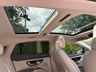 2022 Mercedes-Benz EQS