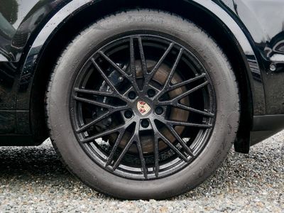 2025 Porsche Cayenne