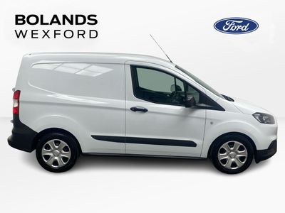 2023 Ford Transit Courier