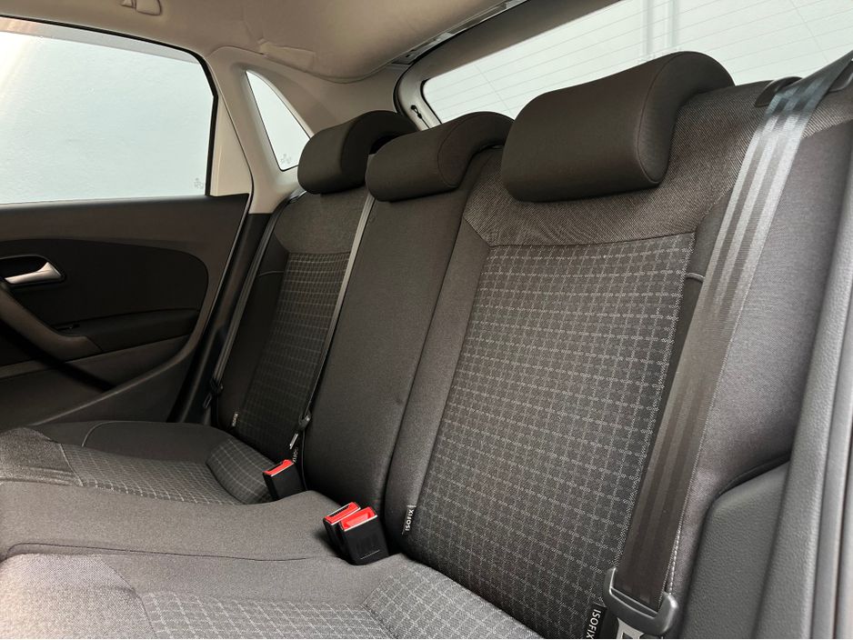 2016 Volkswagen Polo