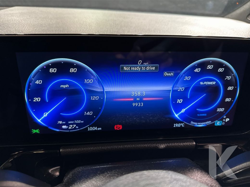 2025 Mercedes-Benz EQA