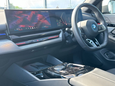 2025 BMW 5 Series