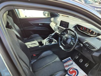 2018 Peugeot 5008