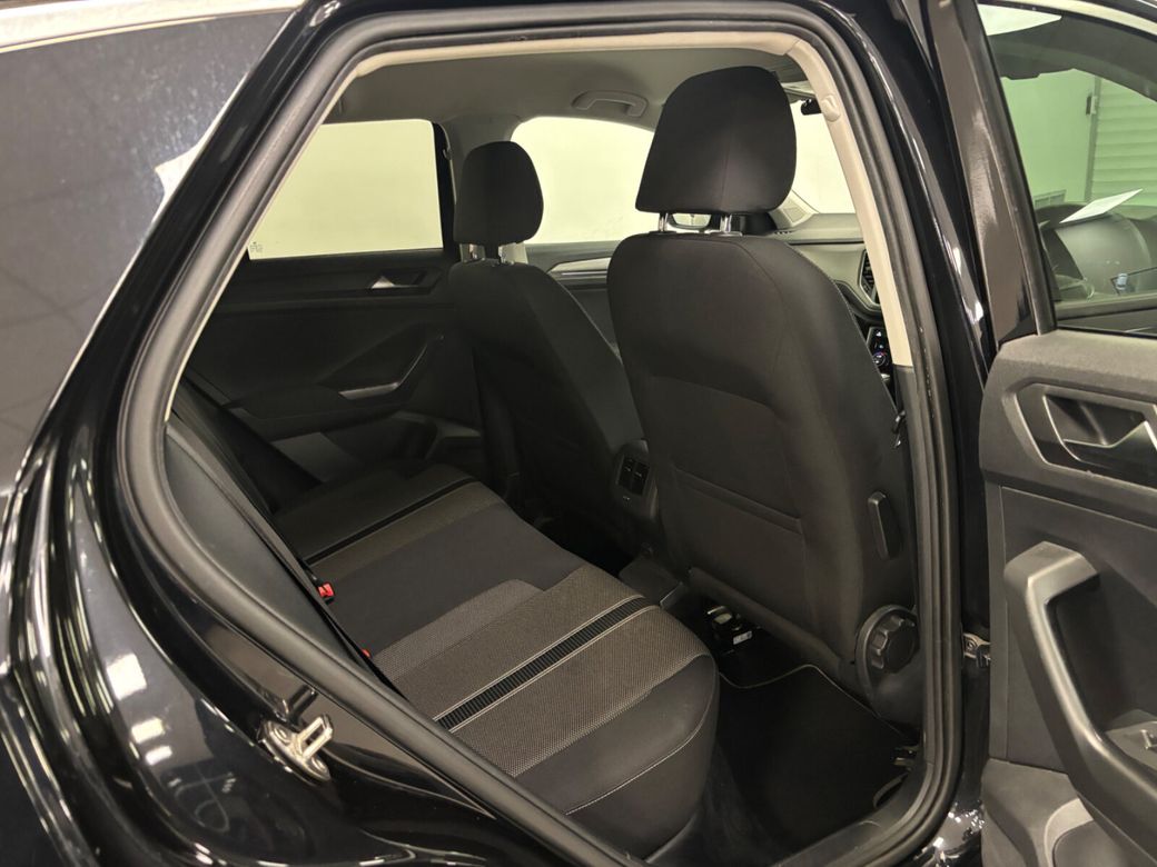 2021 Volkswagen T-Roc