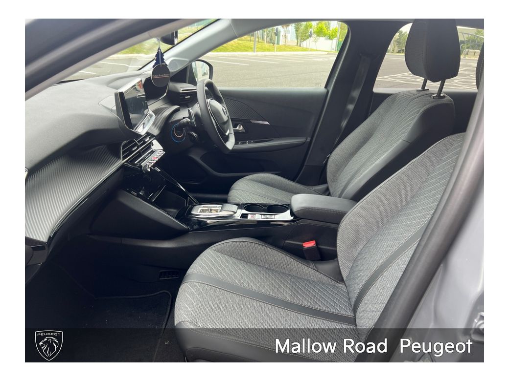 2025 Peugeot 208