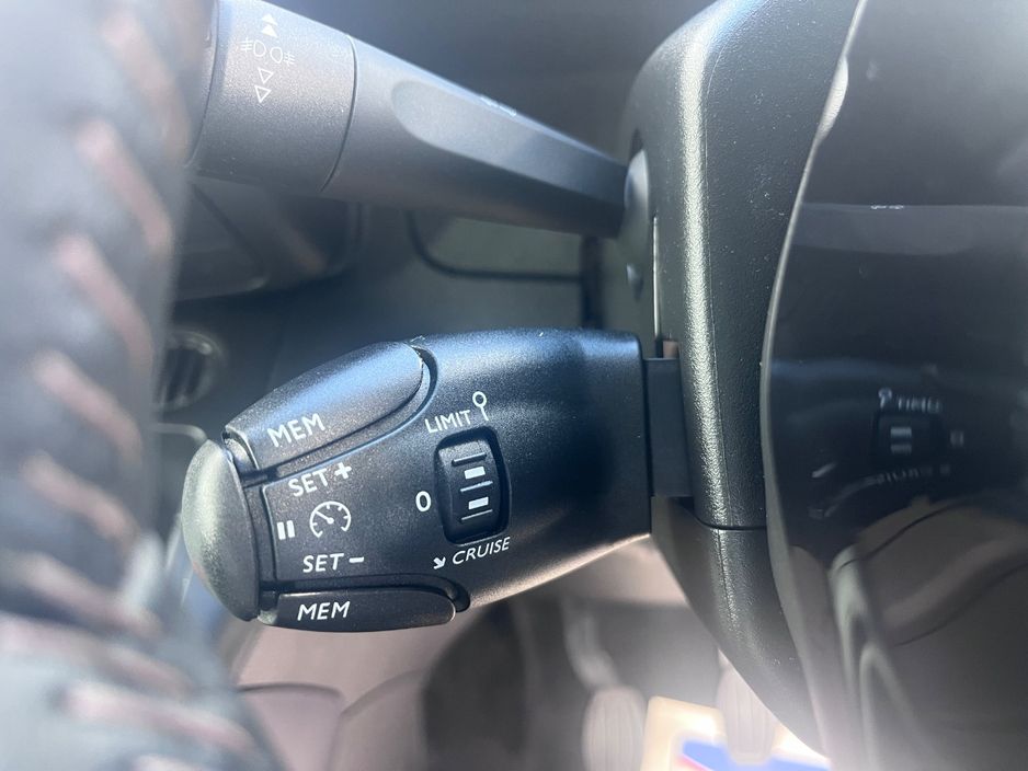 2021 Peugeot Rifter