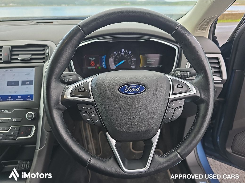 2021 Ford Mondeo
