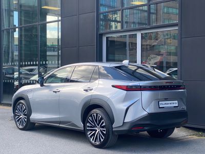2025 Lexus RZ