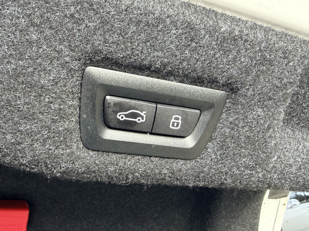 2024 BMW i5