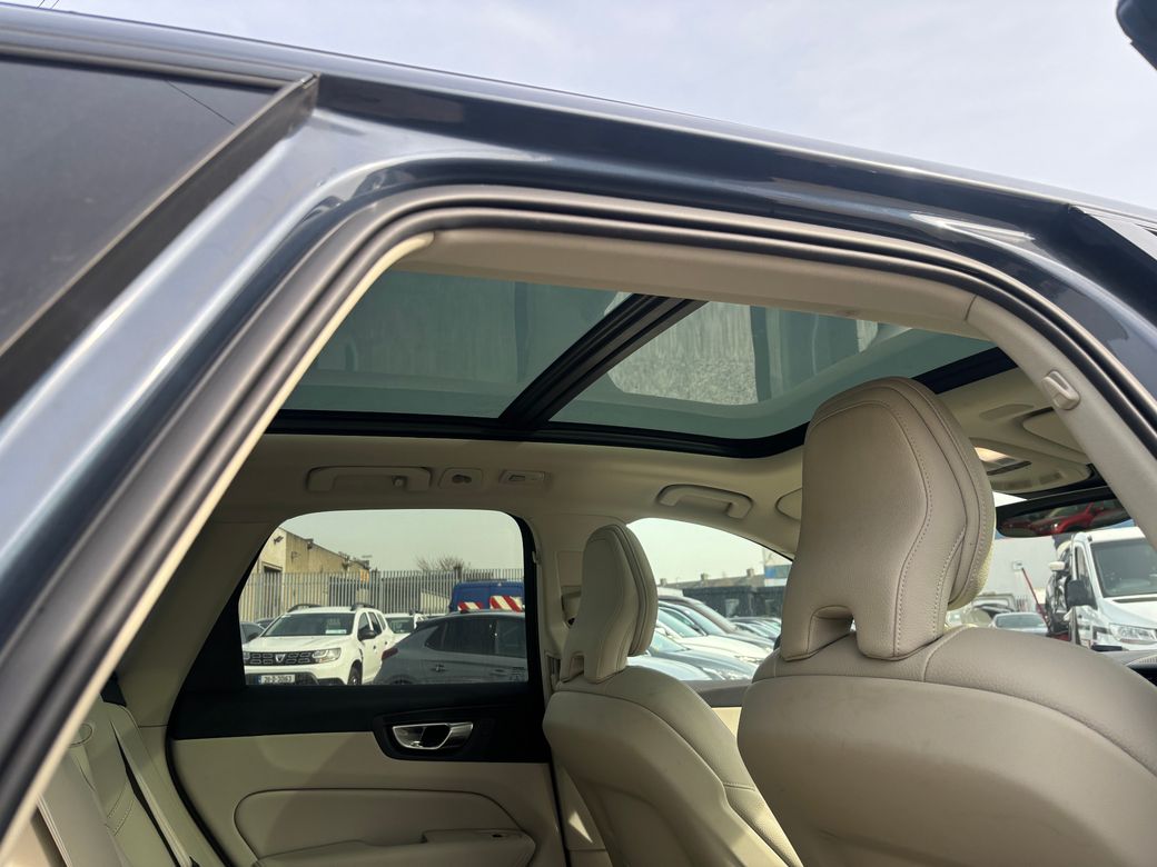 2023 Volvo XC60