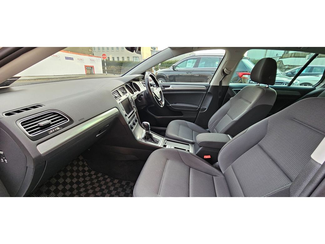 2017 Volkswagen Golf