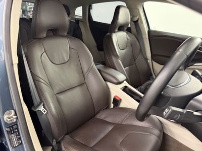 2014 Volvo V40
